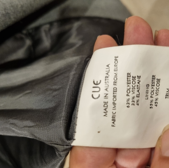 Cue Blazer - Picture 6 of 6